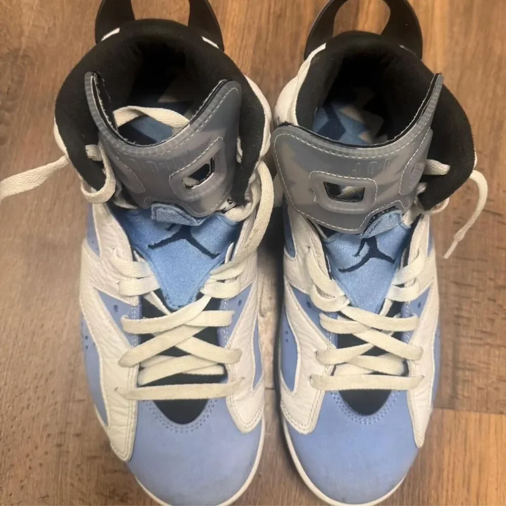 Air Jordan 6 UNC size 9 men